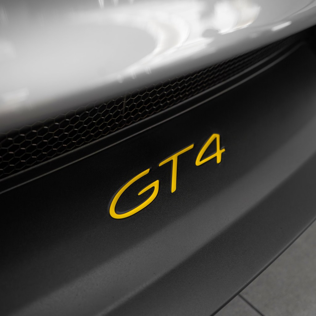718 GT4 Front Splitter Decal